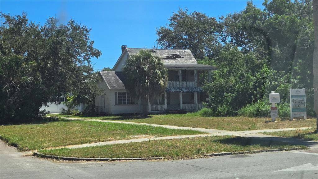 2700 BEACH BOULEVARD S GULFPORT, FL 33707