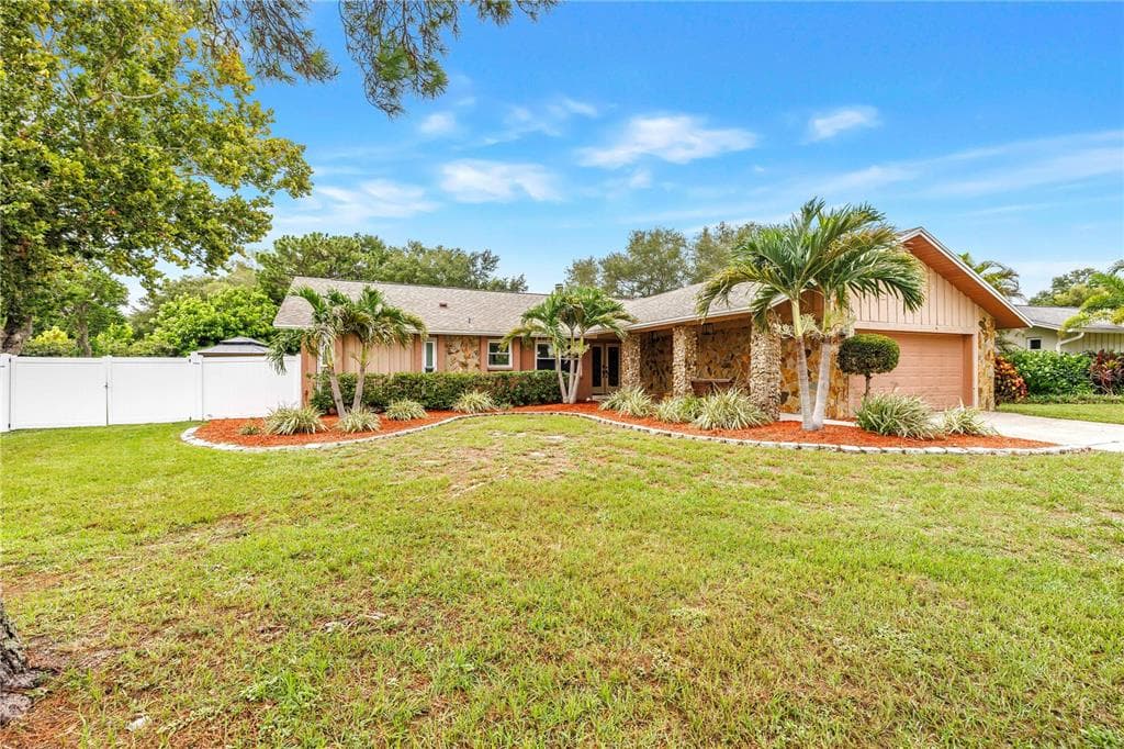 10210 95TH STREET SEMINOLE, FL 33777