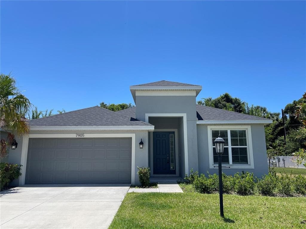 7905 SILVER CLOVER COURT RIVERVIEW, FL 33578