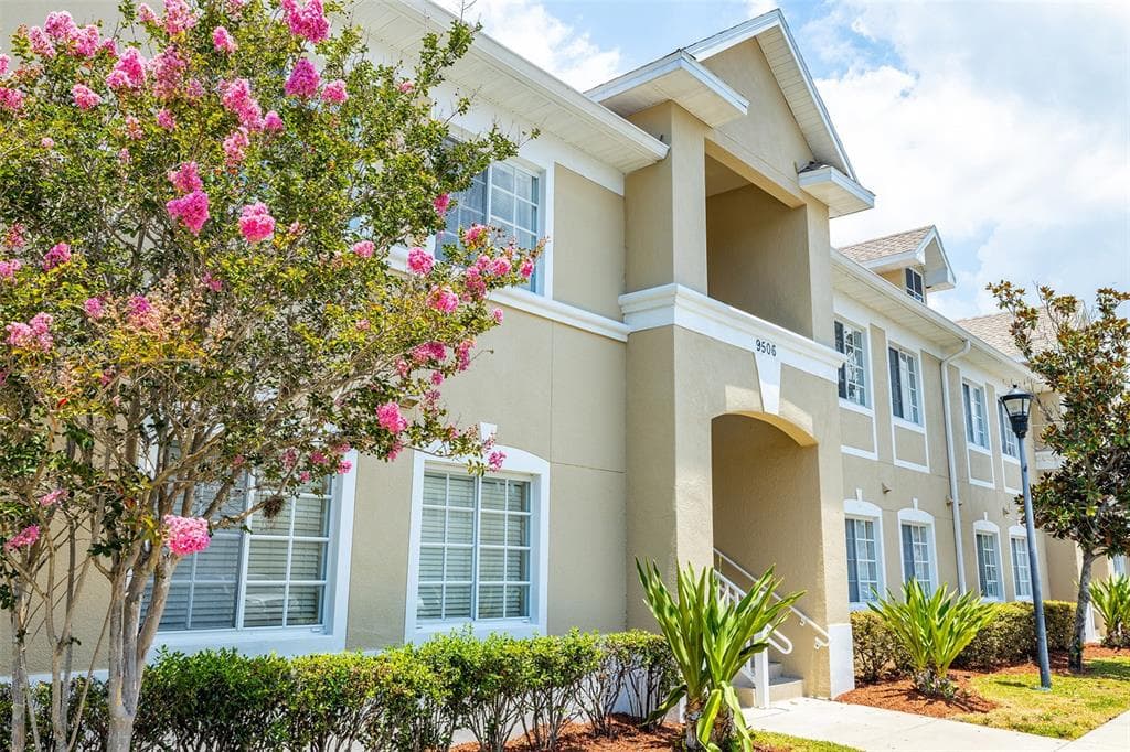9506 AMBERDALE COURT UNIT 202