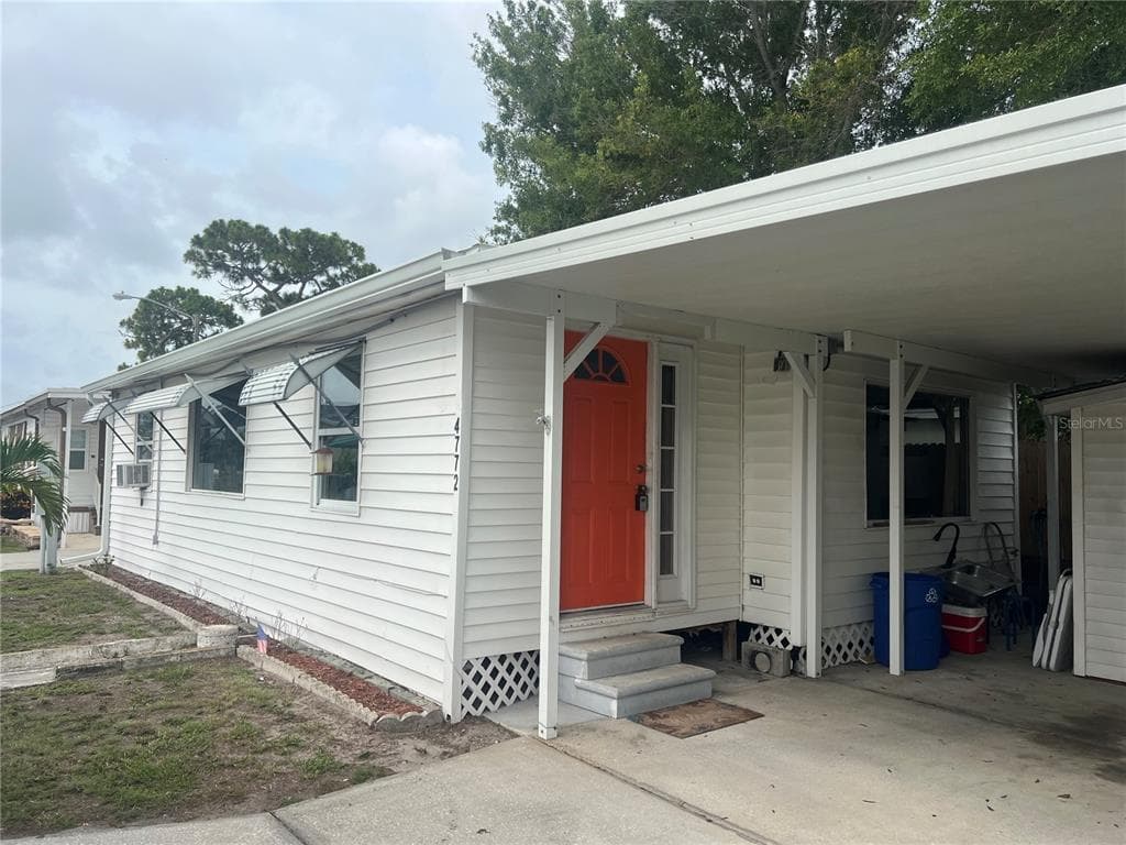 4772 67TH WAY N UNIT 51
