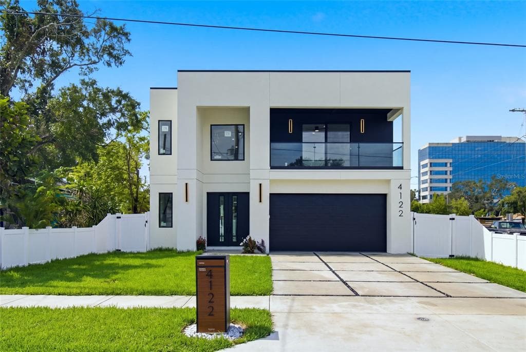 4122 W NASSAU STREET