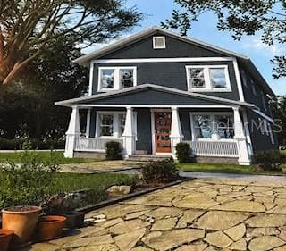 1202 E MCBERRY STREET