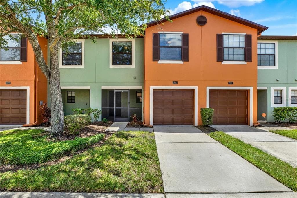2630 EDGEWATER FALLS DRIVE UNIT 0 BRANDON, FL 33511