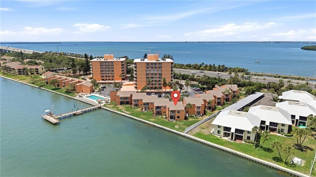7400 SUNSHINE SKYWAY LANE S UNIT 111