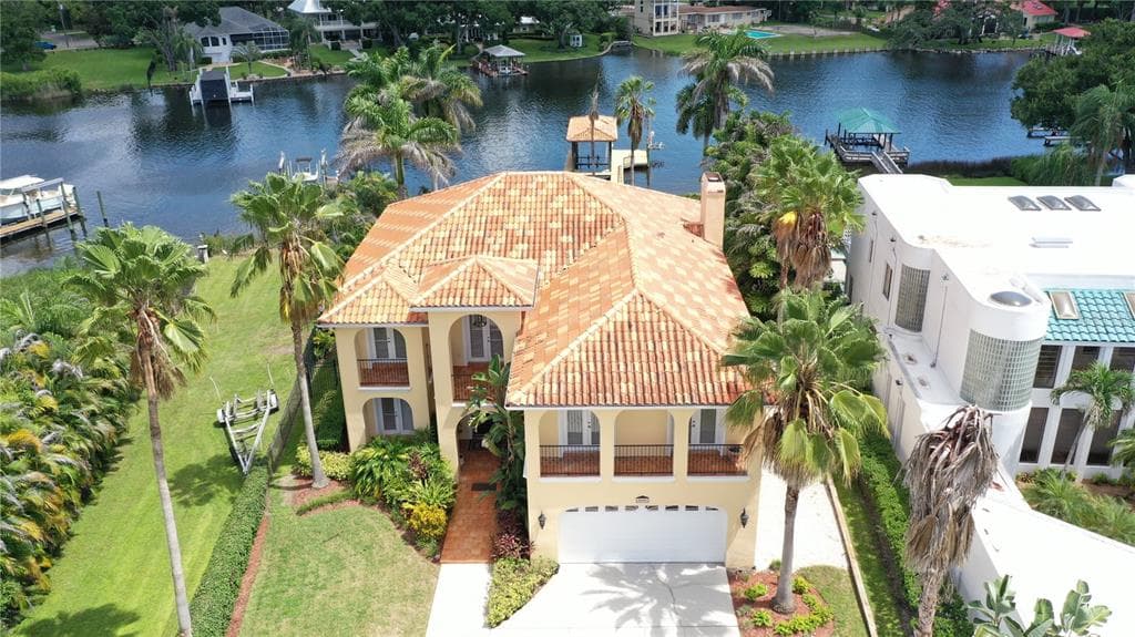 4929 N RIVER SHORE DRIVE UNIT C TAMPA, FL 33603