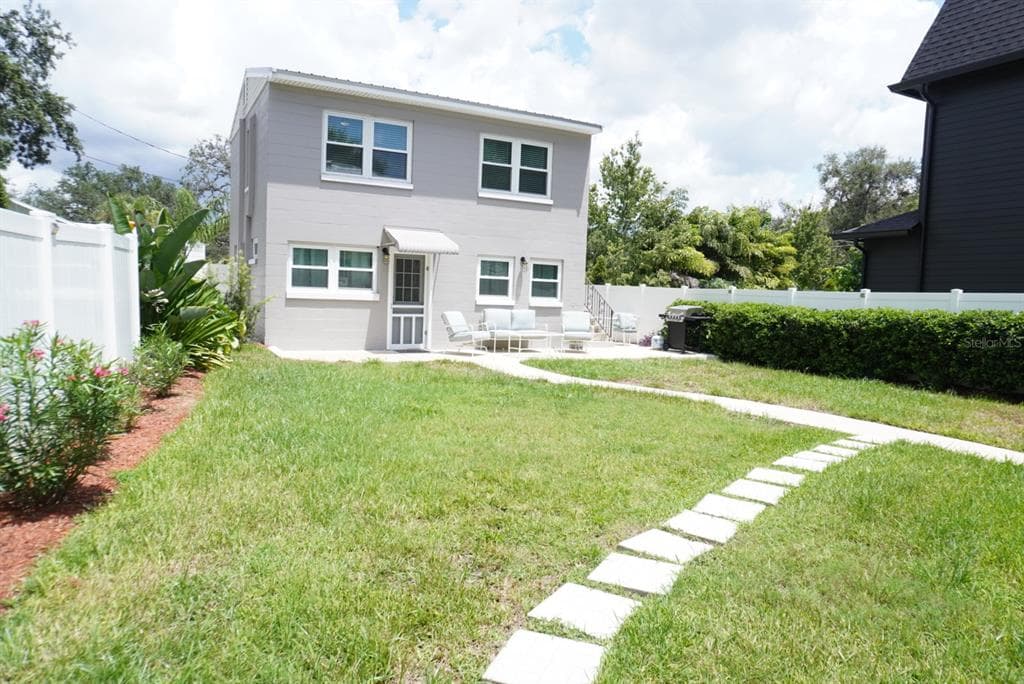 809 W PARK AVENUE UNIT B