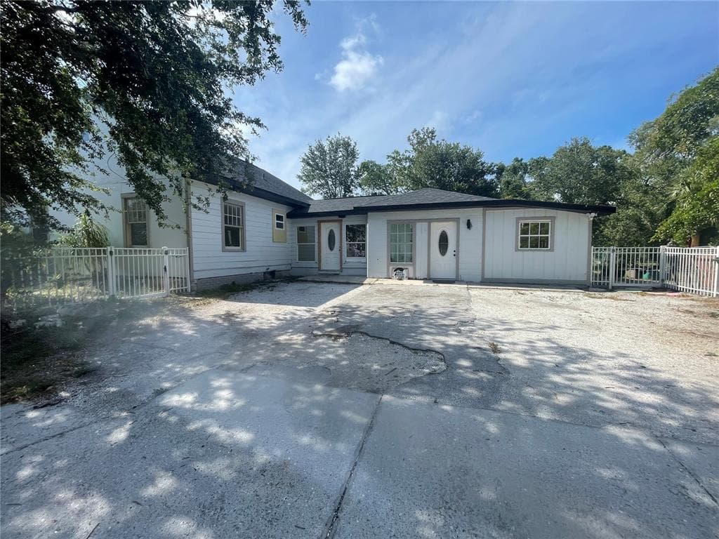 1339 13TH STREET W UNIT 1/2