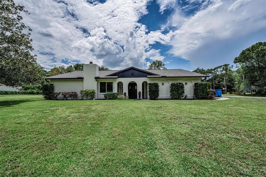 7812 WINDWARD WAY